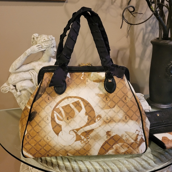 L.A.M.B. by Gwen Stefani Stencil Pattern Elmwood Bag and Wallet Set #375 - Picture 12 of 17